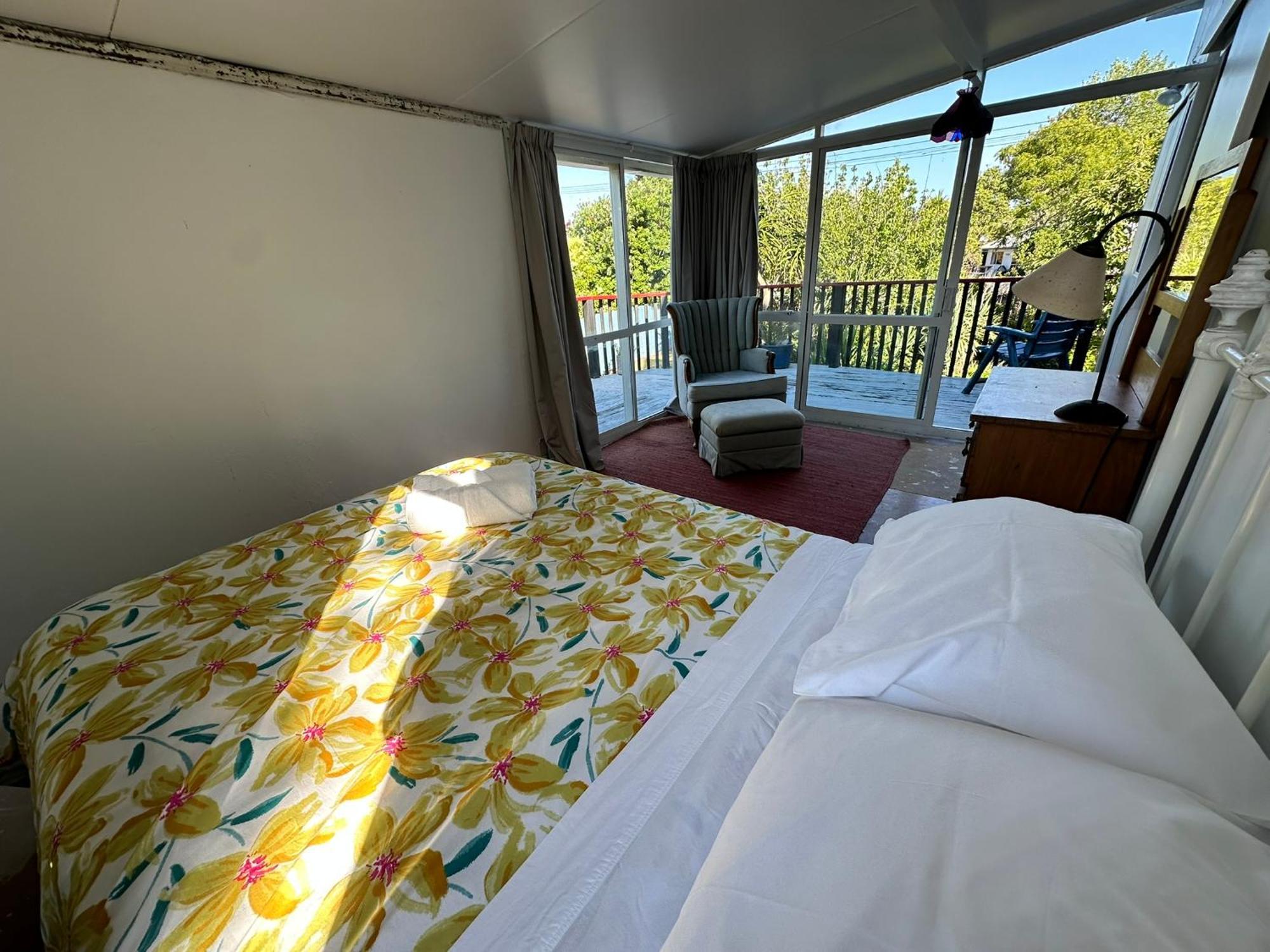 Cooks Beach Holiday Home 外观 照片